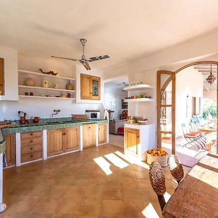 Holiday home Es Carritx Deia