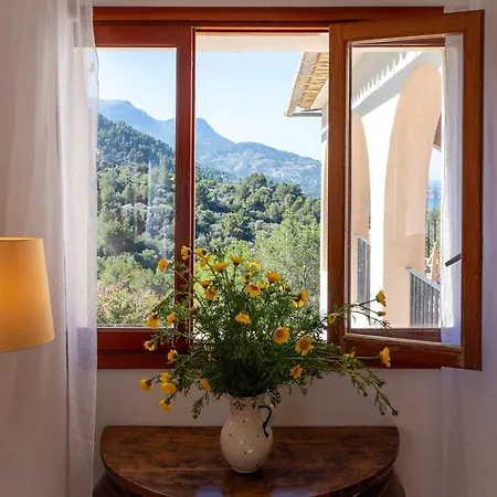 Holiday home Es Carritx Deia